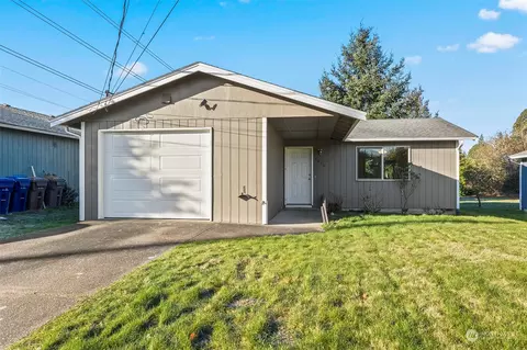 8240 S D St, Tacoma, WA 98408