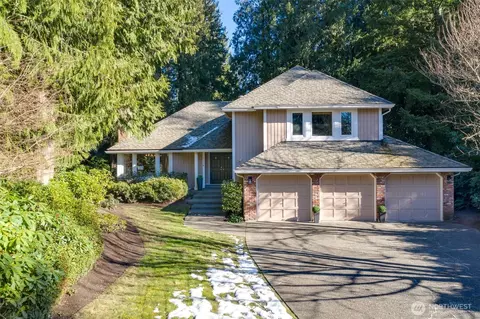 3716 204th Pl NE, Sammamish, WA 98074