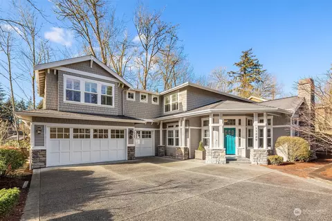 11329 106th Ave NE, Kirkland, WA 98033