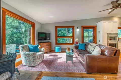 Living - 239 Bromley Dr, Eastsound, WA 98245 photo 1 of 2