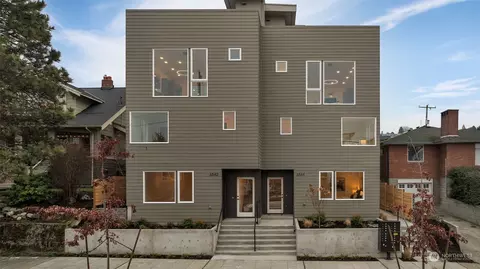 6542 44th Ave SW, Seattle, WA 98136
