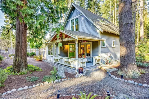 5107 Sheridan St, Port Townsend, WA 98368