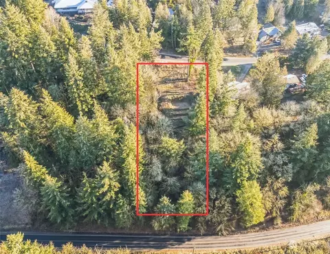 2415 W Lynnwood Dr, Longview, WA 98632