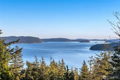 4 Tomihi Dr, Orcas Island, WA 98245