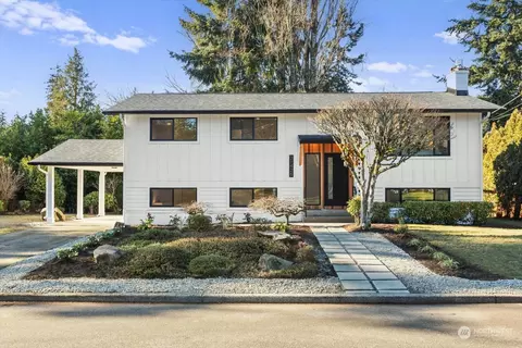 21426 89th Ave W, Edmonds, WA 98026