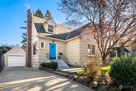 4554 36th Ave W, Seattle, WA 98199
