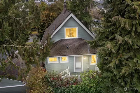 7718 Linden Ave N, Seattle, WA 98103