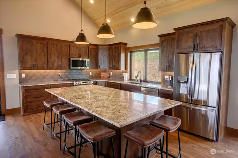 26 Maggies Rd, Twisp, WA 98856 photo 2