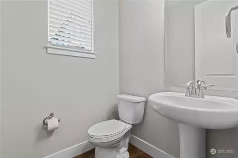 Entry Way - 23802 7th Ave SE #C, Bothell, WA 98021 photo 3 of 3