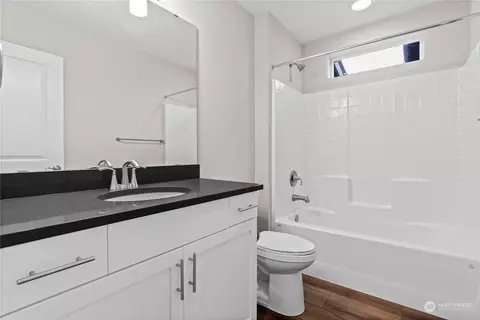 Bath - 23802 7th Ave SE #C, Bothell, WA 98021 photo 2 of 3