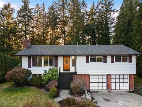 21915 105th Ave SE, Kent, WA 98031