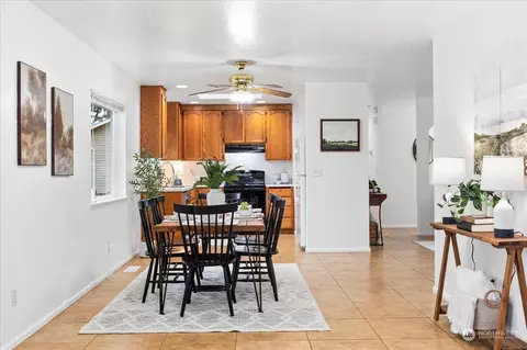Dining - 1323 E Casino Rd, Everett, WA 98203 photo 3 of 3