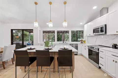 Kitchen - 17025 1st Ave SE, Bothell, WA 98012 photo 2 of 3