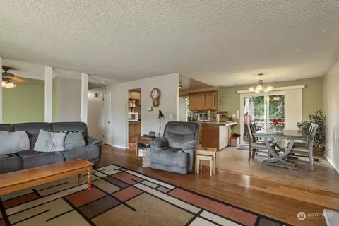 19023 86th Ave NE, Bothell, WA 98011 photo 4
