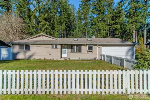 18844 SE 244th Pl, Covington, WA 98042