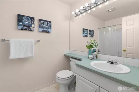 Bath - 23908 Bothell-everett Hwy #C9, Bothell, WA 98021 photo 4 of 4
