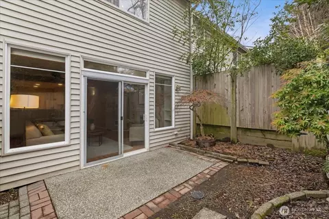 Exterior - 23908 Bothell-everett Hwy #C9, Bothell, WA 98021 photo 5 of 6