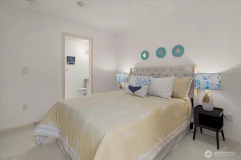 Bedroom - 23908 Bothell-everett Hwy #C9, Bothell, WA 98021 photo 3 of 4