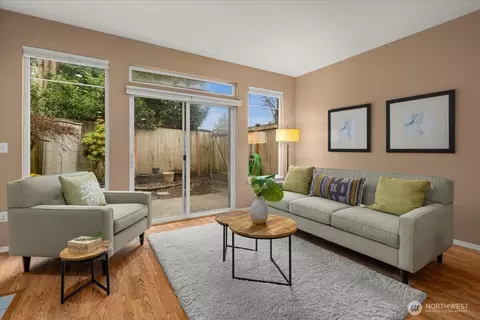 Living - 23908 Bothell-everett Hwy #C9, Bothell, WA 98021 photo 3 of 4