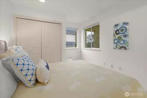 Bedroom - 23908 Bothell-everett Hwy #C9, Bothell, WA 98021 photo 4 of 4