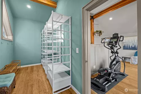 5425 25th Ave SW, Seattle, WA 98106 photo 22