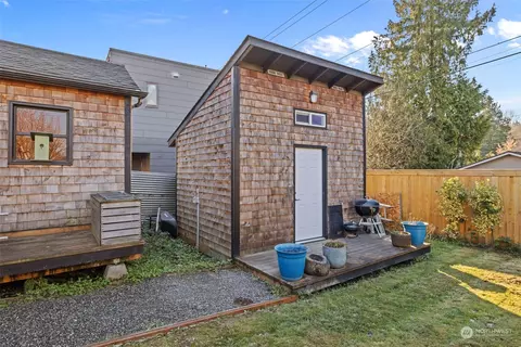 5425 25th Ave SW, Seattle, WA 98106 photo 26
