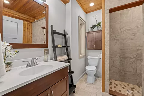 5425 25th Ave SW, Seattle, WA 98106 photo 16