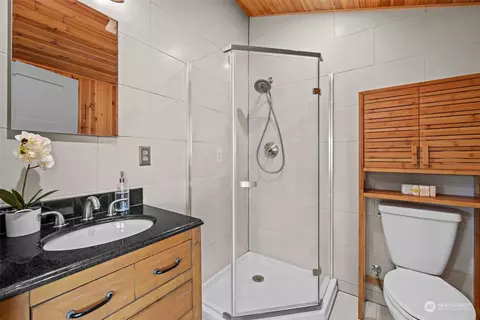 5425 25th Ave SW, Seattle, WA 98106 photo 19
