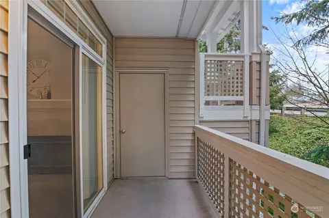 15300 112th Ave NE #C207, Bothell, WA 98011 photo 21