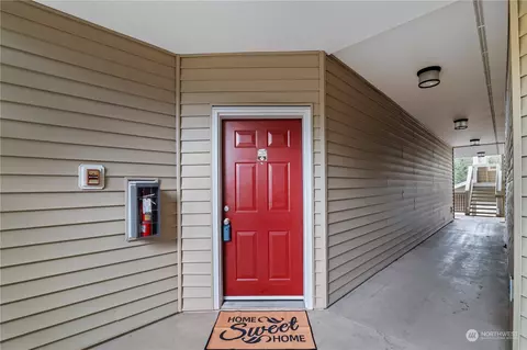 15300 112th Ave NE #C207, Bothell, WA 98011 photo 2