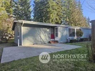16945 Kalmia Ct SE, Yelm, WA 98597