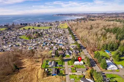 4684 Sunburst Dr, Blaine, WA 98230
