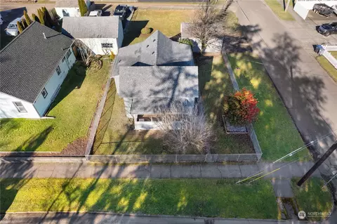 View/Area - 120 E Young St, Elma, WA 98541 photo 2 of 5