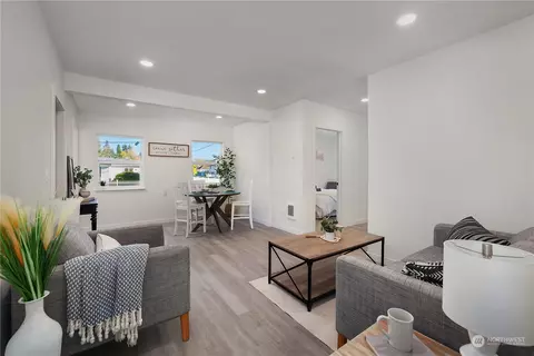 Living - 120 E Young St, Elma, WA 98541 photo 1 of 3