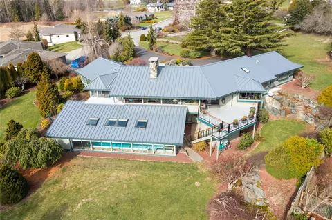 2556 Crescent St, Ferndale, WA 98248