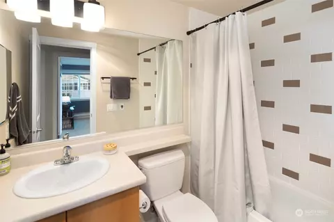 12404 E Gibson Rd #H306, Everett, WA 98204 photo 18
