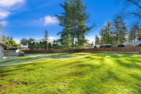 Exterior - 122 Aspen Dr, Everson, WA 98247 photo 6 of 6