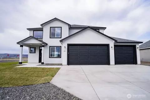 201 Rattray Dr, Mattawa, WA 99349