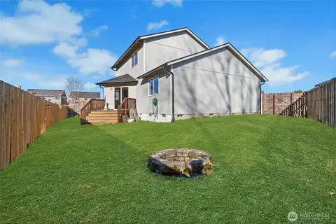 Exterior - 1102 187th Street Ct E, Spanaway, WA 98387 photo 4 of 5