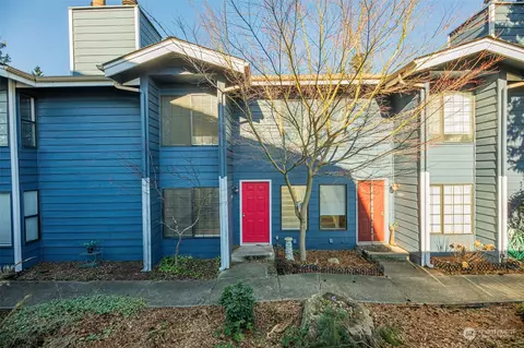 8408 18th Ave W #12-104, Everett, WA 98204