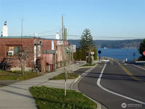 View/Area - 5302 N 49th St, Ruston, WA 98407 photo 5 of 6