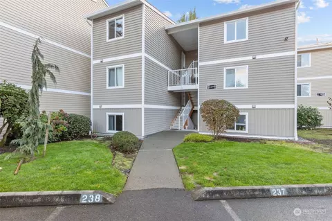 12429 NE 130th Ct #G106, Kirkland, WA 98034