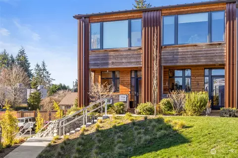 203 Wills Ln NW, Bainbridge Island, WA 98110