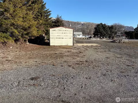 0 Hannah Ave, Rock Island, WA 98850