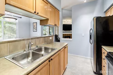 18930 Bothell-everett Hwy #E201, Bothell, WA 98012 photo 12