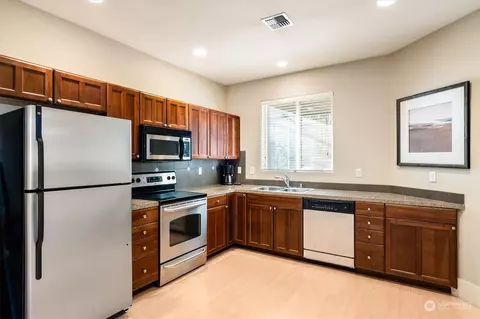 18930 Bothell-everett Hwy #E201, Bothell, WA 98012 photo 23
