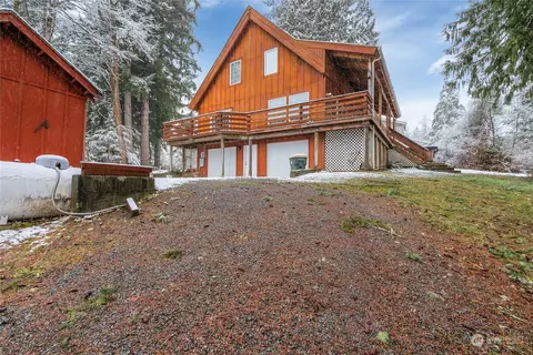 185 Mineral Hill Rd, Mineral, WA 98355
