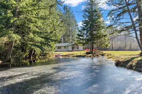 14717 254th St E, Graham, WA 98338
