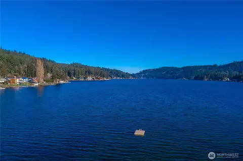 2515 Summit Lake Shore Rd NW, Olympia, WA 98502