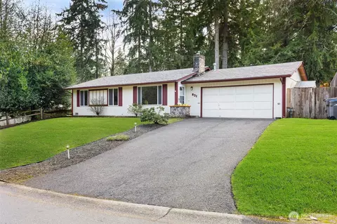 531 NE Redbud Ln, Bremerton, WA 98311